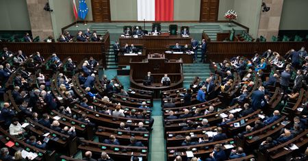 Emerytury posłów. Rekordzista pobiera ponad 30 tys. zł miesięcznie