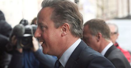 Panama Papers. David Cameron ujawnia zeznania podatkowe