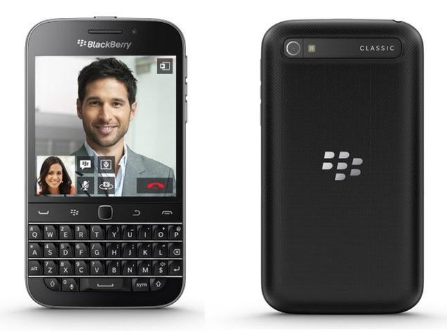 BlackBerry Classic w standardowej wersji z aparatem przednim i tylnym