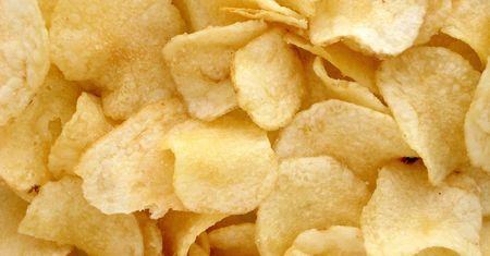 Chipsy ziemniaczane o obniżonej zawartości tłuszczu, bez dodatku soli