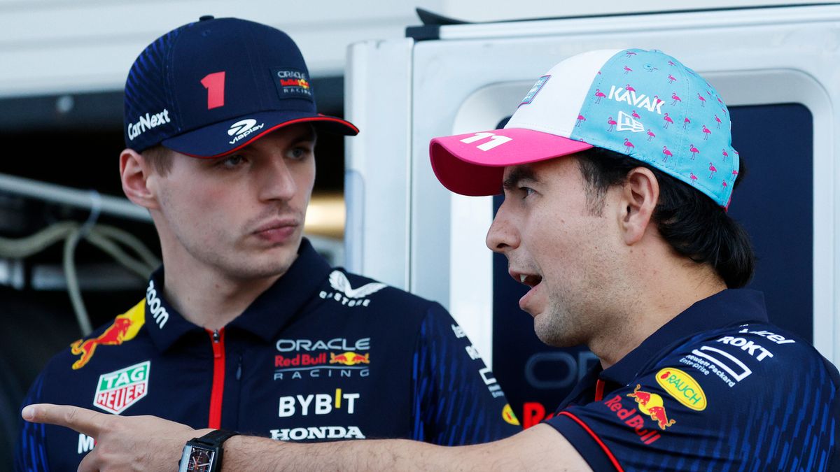 Zdjęcie okładkowe artykułu: Materiały prasowe / Red Bull / Na zdjęciu: Max Verstappen (po lewej) i Sergio Perez