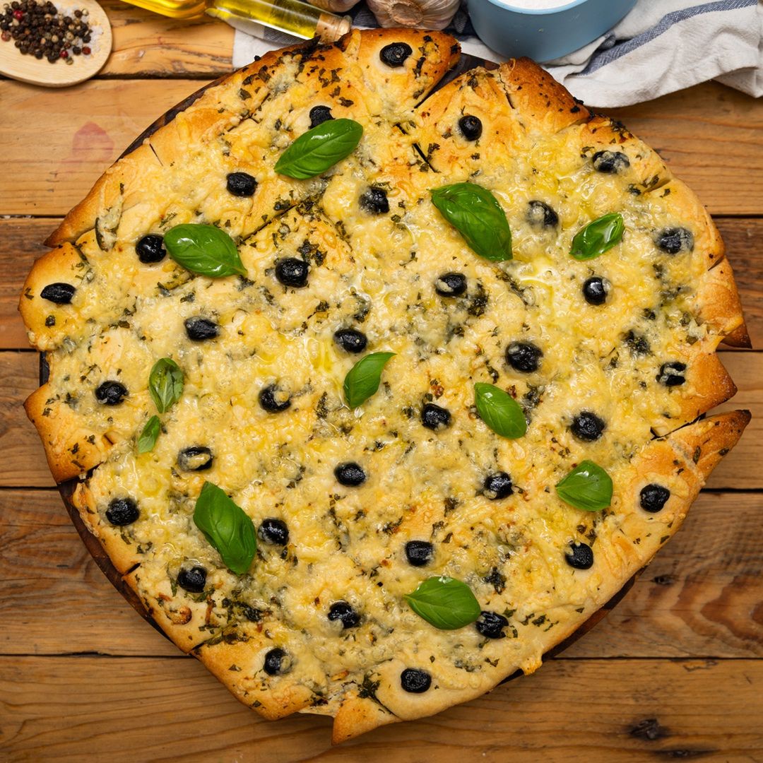 Domowy chlebek a' la pizza