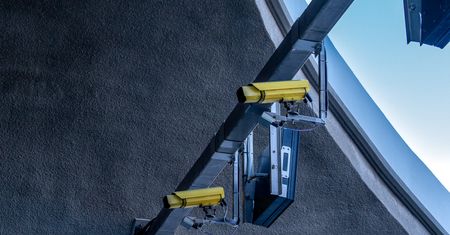 43 nowe miejsca z odcinkowym pomiarem prędkości. Kierowcy się nie ucieszą
