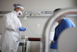 Objawy COVID-19. Dlaczego u niektórych utrzymują się dłużej?