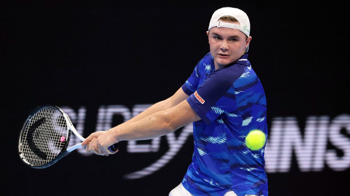 PAP/EPA / Matteo Bazzi / Na zdjęciu: Dominic Stricker