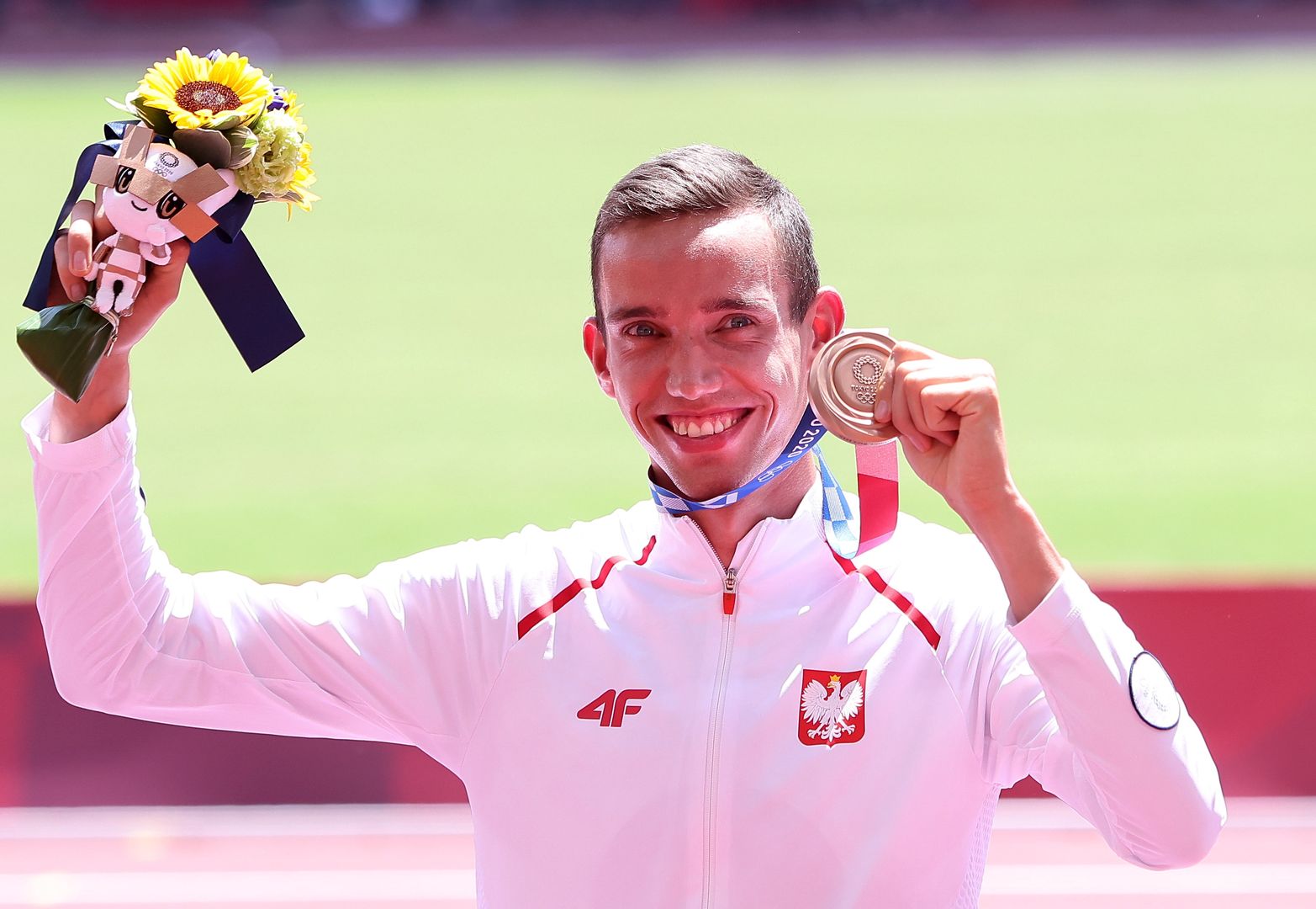 Polski medalista pokazał, że ma duży luz. Udostępnił mema na swój temat