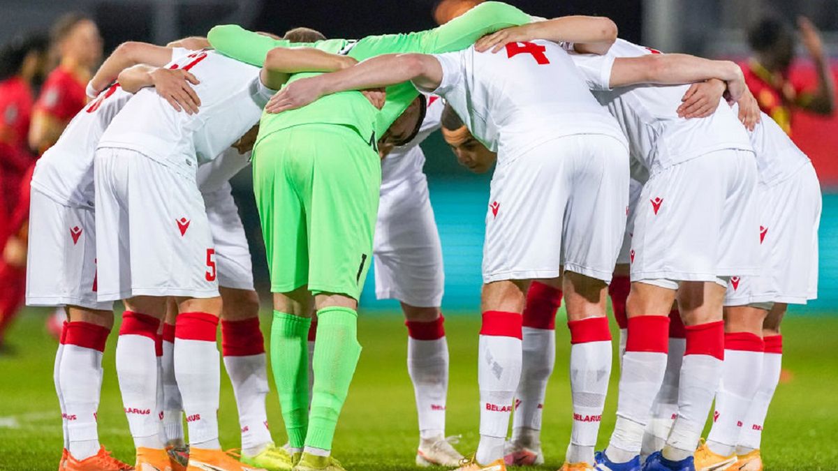 Zdjęcie okładkowe artykułu: Getty Images / Jeroen Meuwsen/BSR Agency / Na zdjęciu: piłkarze reprezentanci Białorusi