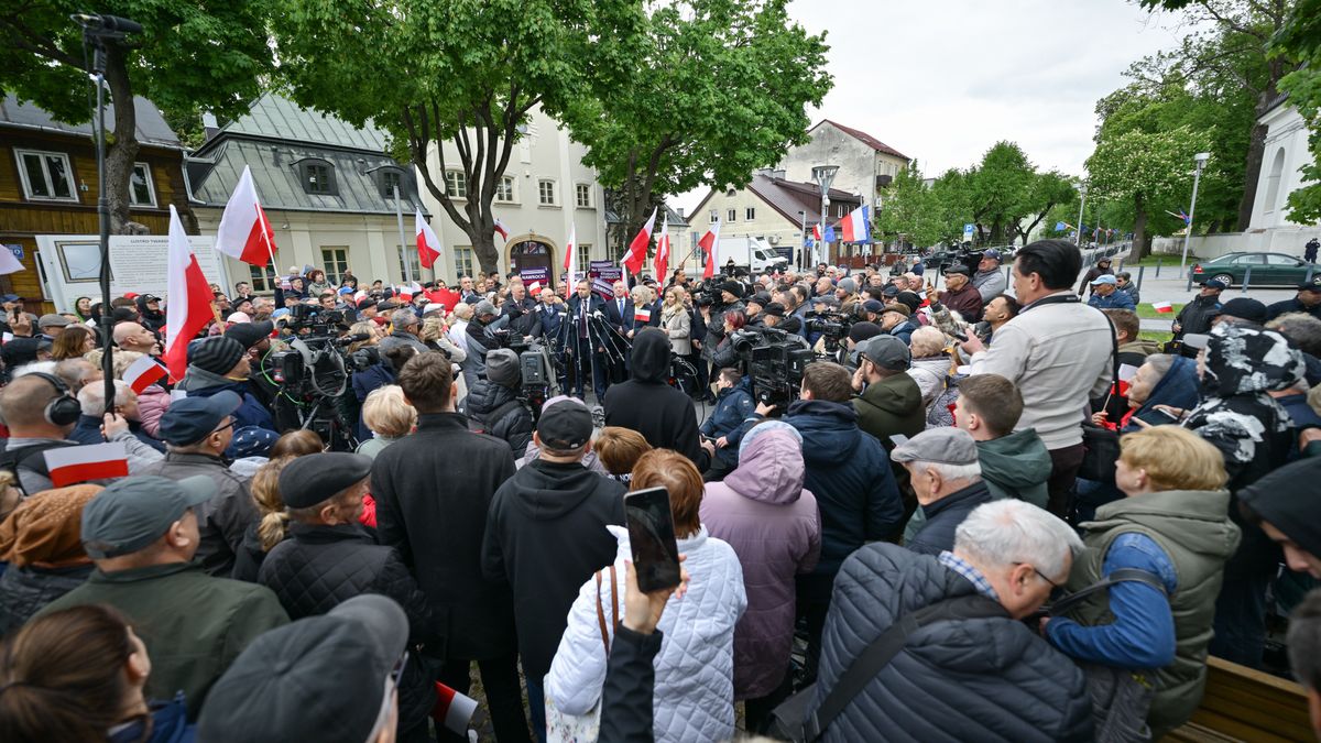 Karol Nawrocki
Przemys�aw Pi�tkowski
briefing, kampania, PiS, polityk, polityka, prezydencka, prezydenckie, wizyta krajowa, wyborcza, wybory, wybory prezydenckie