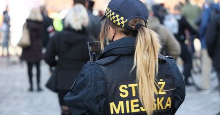 Kontrolerzy w gotowości. Zapukają do drzwi i mogą obłożyć cię sowitym mandatem