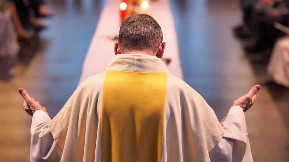 Ksiądz musi zapłacić wysoką karę