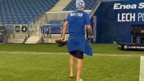 Mróz, a on tak wyszedł na murawę. Nagranie już w sieci