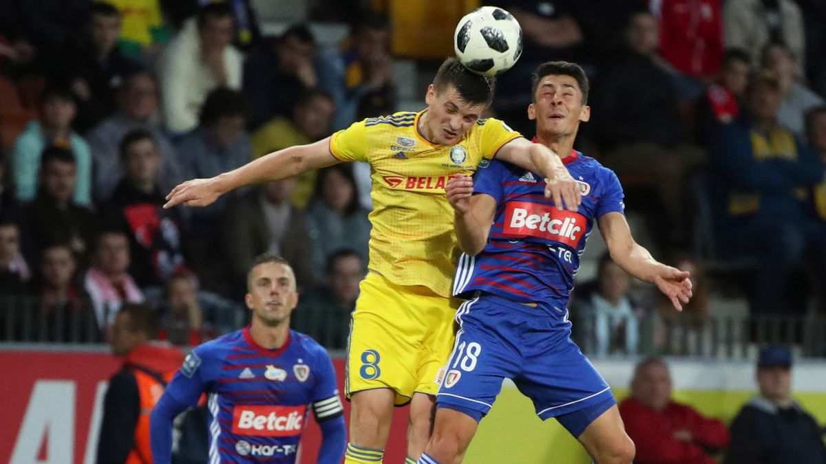 PAP/EPA / TATYANA ZENKOVICH / Na zdjęciu: Stanislav Dragun i Marcin Pietrowski