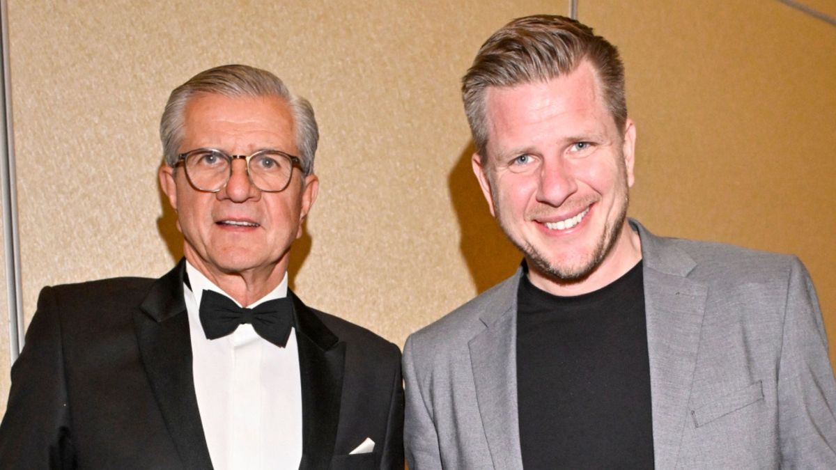 Filip Chajzer z ojcem u boku w TV