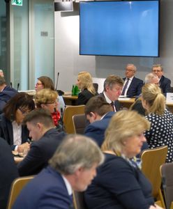 Szczepionka na COVID. Posiedzenie sejmowej komisji zdrowia