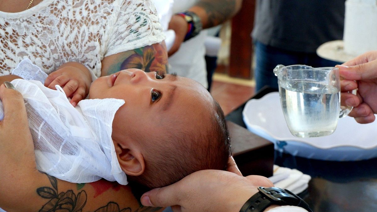 Nowe zasady chrztu? Watykan już zdecydował