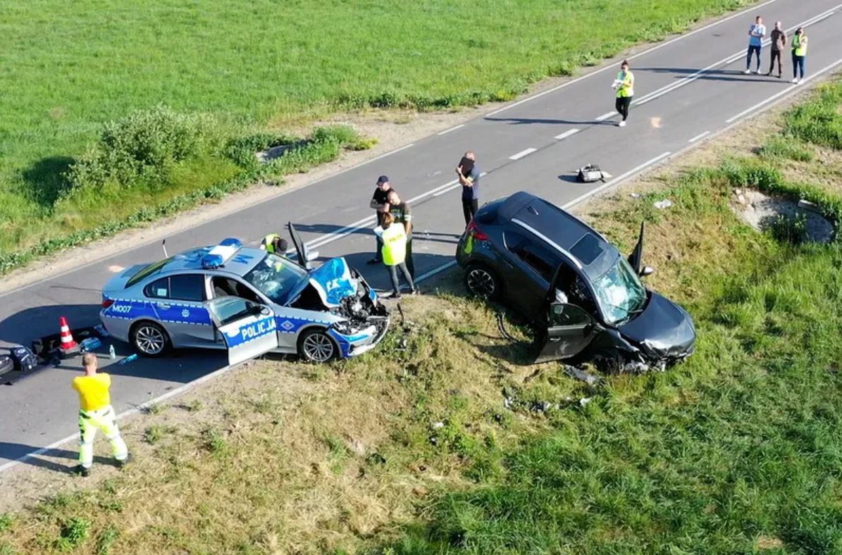 Wypadek rządowej kolumny