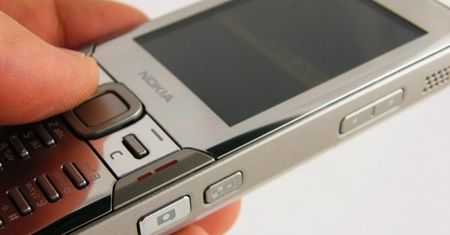 Nokia N82
