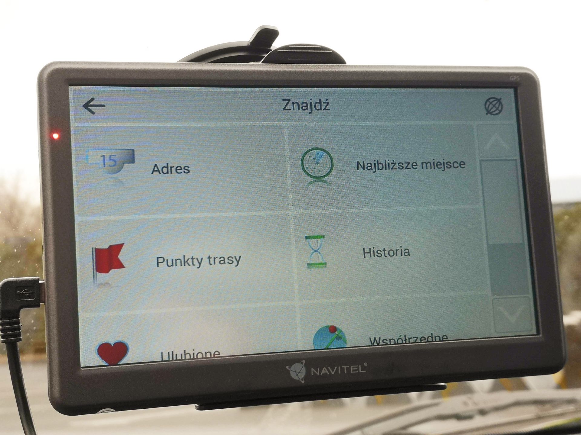 Navitel MS700 – krótki test nawigacji GPS z 7-calowym ekranem i nowym lektorem 2