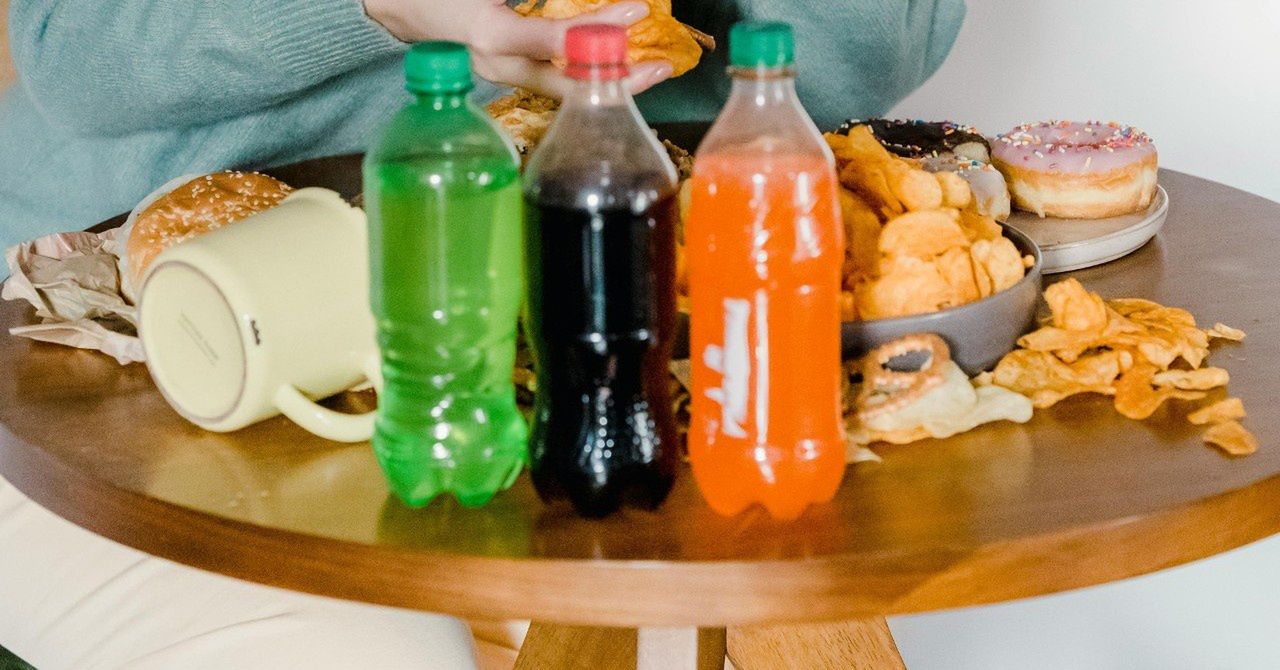 Te napoje zdrożeją od stycznia. Rząd uderza w słodzone napoje