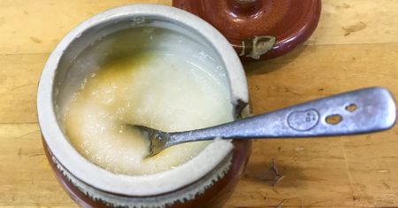 Łyżeczka przed snem. Obniża cukier, cholesterol, chroni przed rakiem