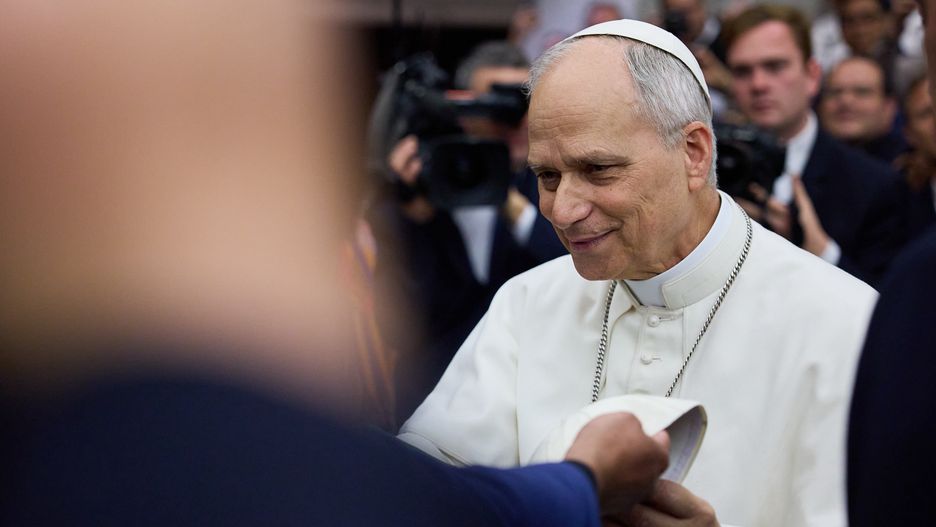 VATICAN CITY, VATICAN - MAY 12: Pope Leo XIV during Audience of Holy Father Pope Leo XIV to representatives of the media at Aula Paolo VI on May 12, 2025 in Vatican City, Vatican. (Photo by Emmanuele Ciancaglini/Ciancaphoto Studio/Getty Images)