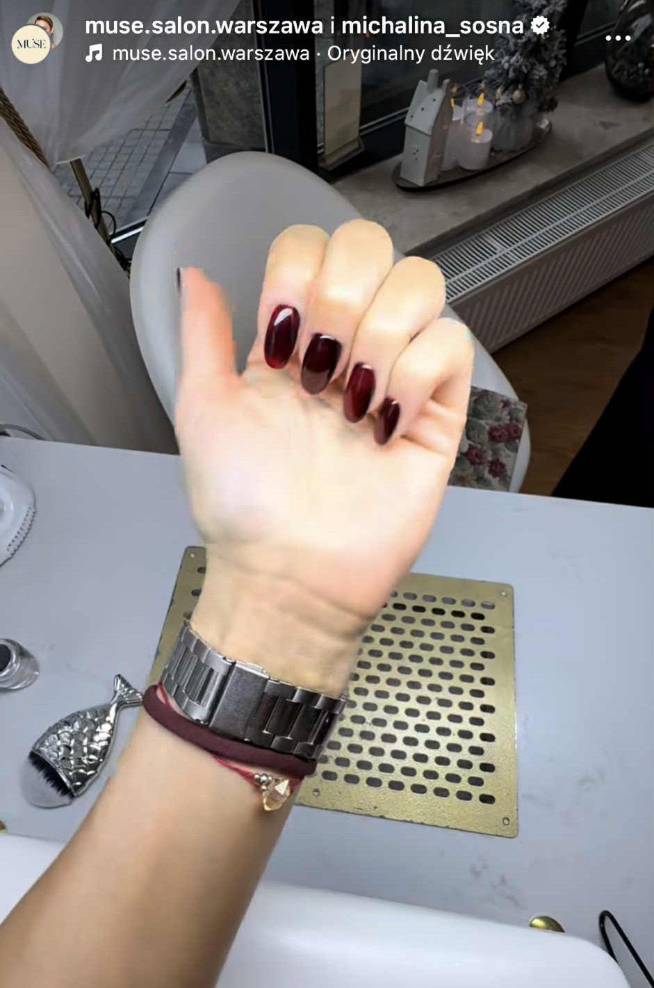 Ciemna czerwień będzie modna z początkiem 2026 roku