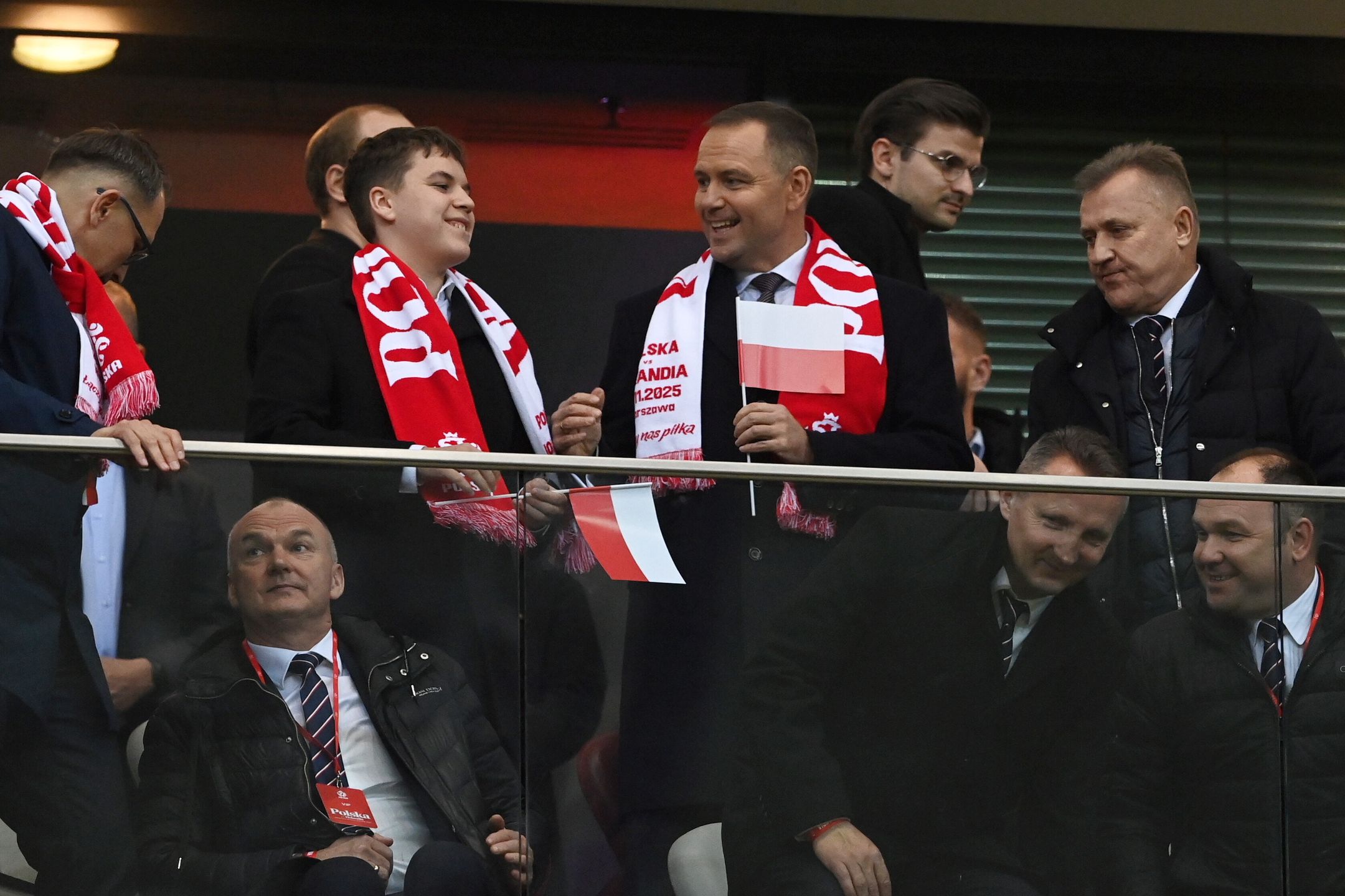 Prezydent RP Karol Nawrocki na trybunach