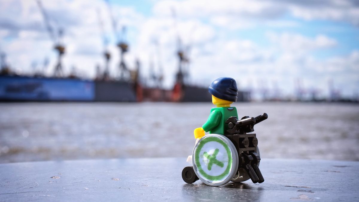 Niepełnosprawni, wózek inwalidzki