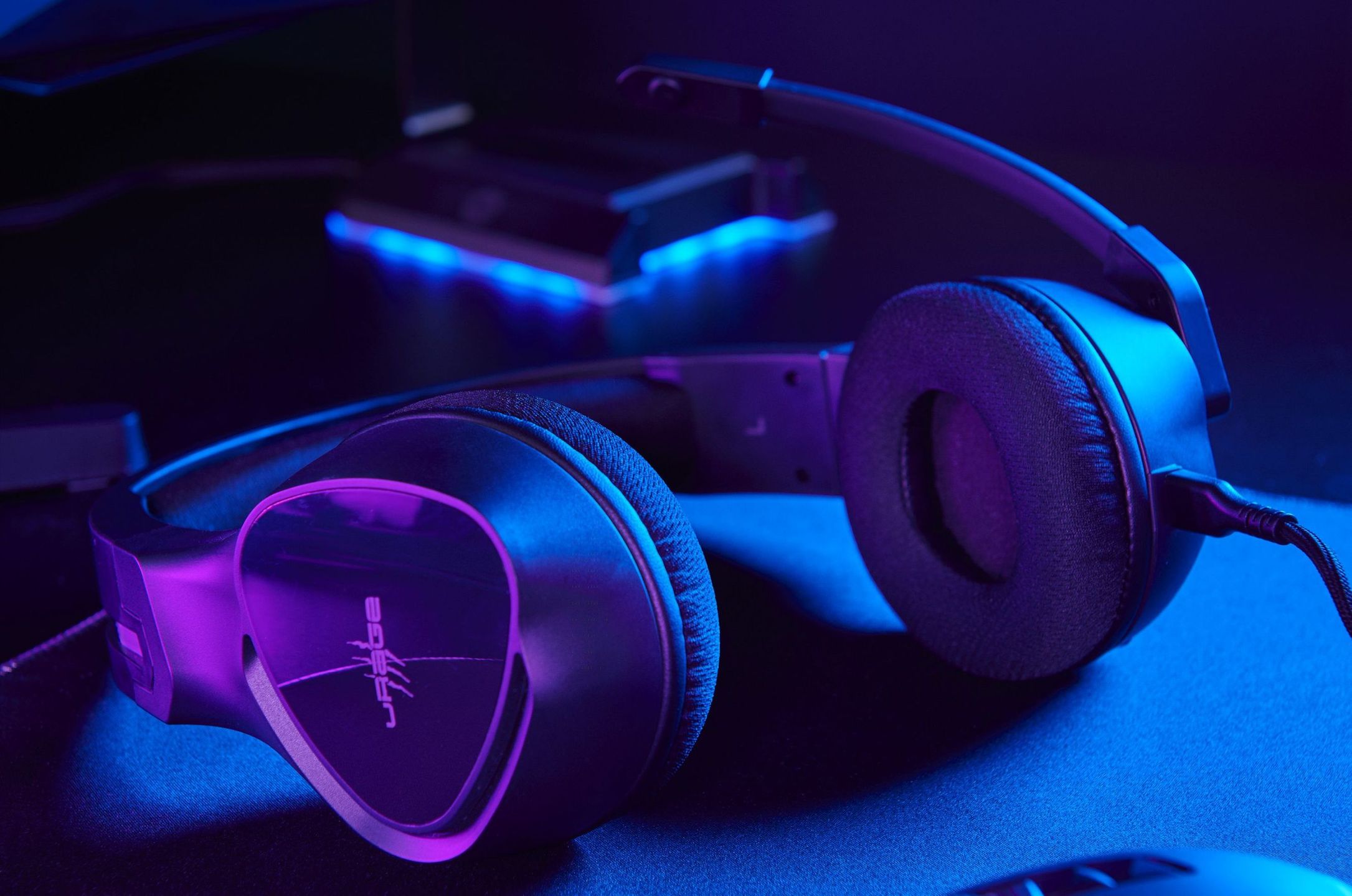 Słuchawki SoundZ 300 V2