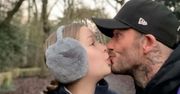 David Beckham całuje córkę w usta. Zdjęcie wywołało burzę wśród internautów