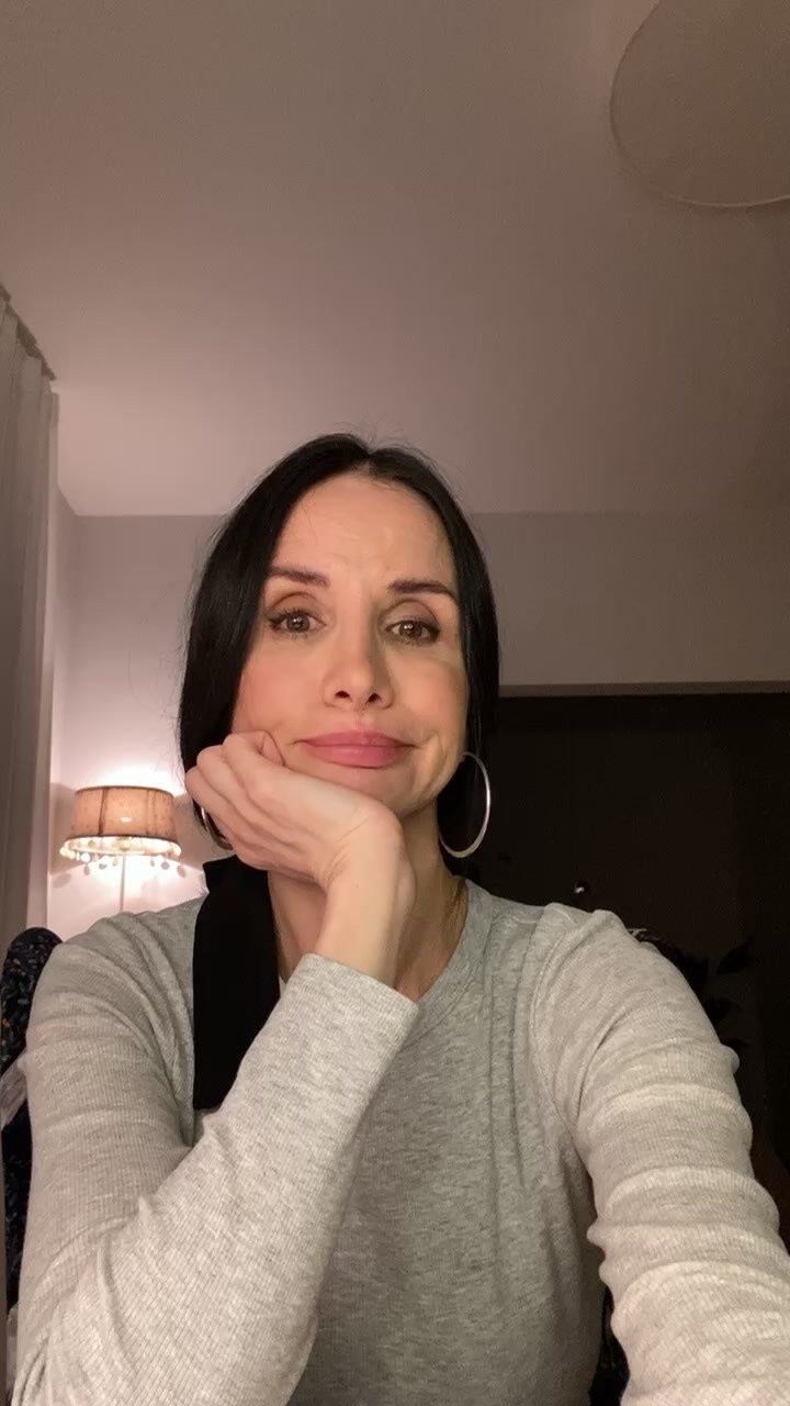 Viola Kołakowska
