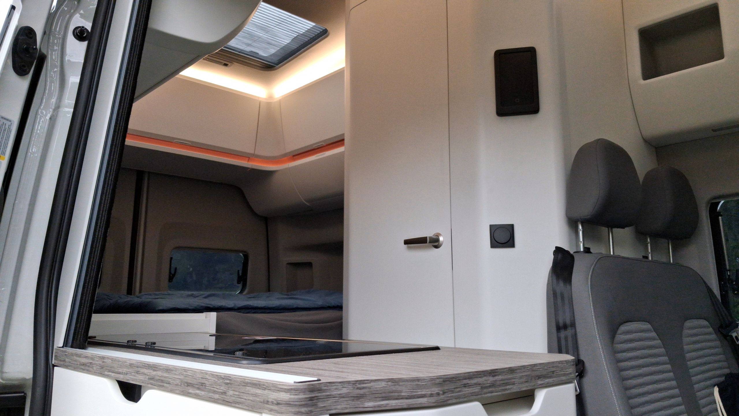 Volkswagen Grand California 600