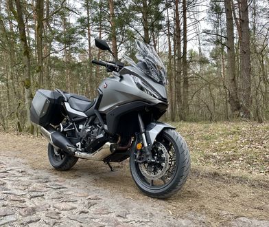 Test: Honda NT1100 – "Afryka" na asfalt była potrzebna