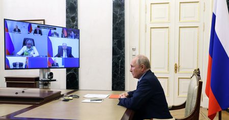Poparcie dla Putina w Rosji nadal wysokie. Psycholog wyjaśnia