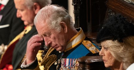 Król Karol III już opuścił Londyn. Razem z Camillą polecieli do Balmoral
