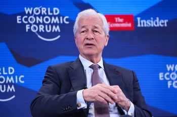 Prezes JP Morgan ostrzega: obecna sytuacja na rynku kredytowym przypomina rok 2008