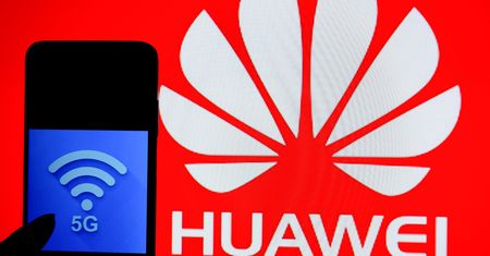 Tak Huawei zarabia na smartfonach konkurencji. Gigant podpisał umowę z OPPO