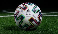 Piłkarska Ekstraklasa: 250 mln zł od Canal+ i TVP, 13 mln zł od sponsorów, 7,4 mln zł zysku netto