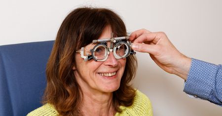 Sygnały, że potrzebne Ci są okulary