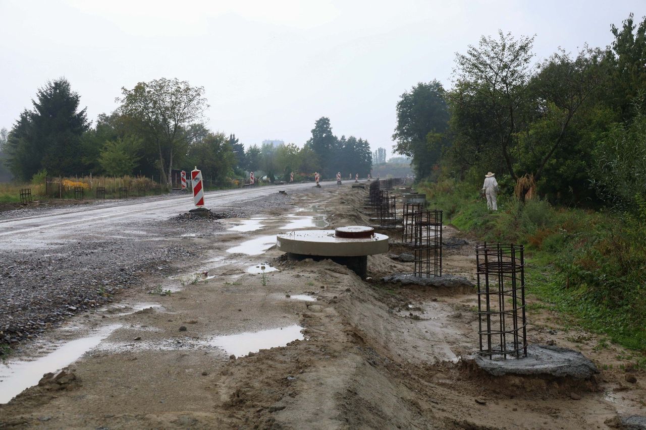 Rzeszów: Postępują prace przy budowie łącznika ulic Krzyżanowskiego z Wieniawskiego