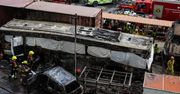 Tragiczny wypadek w Tajlandii. Pociąg uderzył w autobus