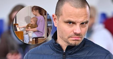 Marcin Hakiel odsłonił światu twarz swojej córki. Co za PODOBIEŃSTWO do Cichopek [ZDJĘCIE]