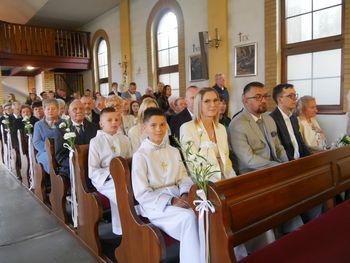 Pierwsza Komunia Święta w parafii pw. św. Faustyny - grupa I