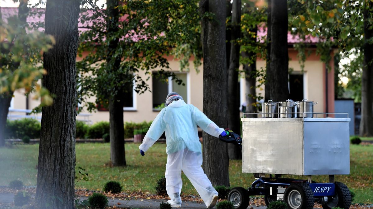 DPS. Koronawirus zbiera straszne żniwo w domach pomocy społecznej