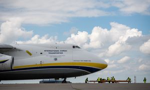 Niemcy potwierdzają: Rosja odpowiada za incydent z dronem na lotnisku w Lipsku