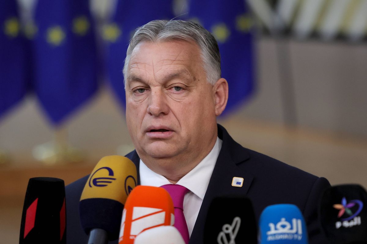 Orban o powodzie zamrożenia środków z UE.