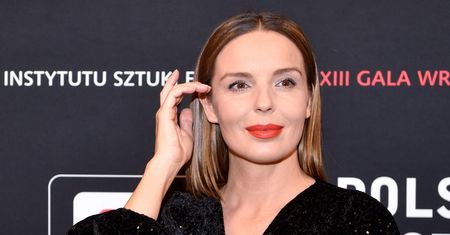 Agnieszka Włodarczyk pokazała syna. Internautki grzmią. Poszło o nosidełko