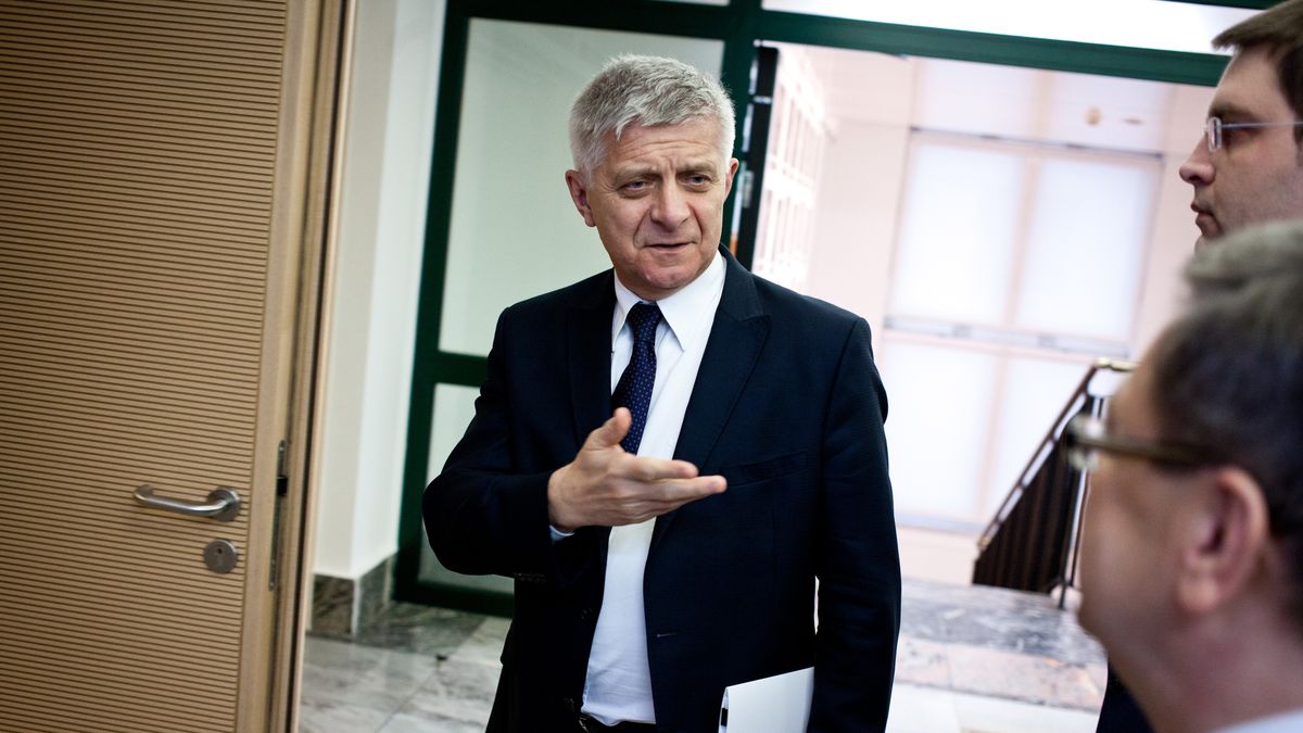 Outgoing Governor Marek Belka Announces Rates At Polish Central Bank News Conference
Marek Belka, outgoing governor of Poland's central bank, left, arrives for a news conference to announce interest rates in Warsaw, Poland, on Wednesday, April 6, 2016. Poland's central bank left its benchmark interest rate unchanged for a 13th month as its revamped policy council defies expectations for deeper monetary easing in the face of the longest bout of deflation in 60 years. Photographer: Piotr Malecki/Bloomberg via Getty Images
Bloomberg
EMEA, Economy, Europe, EAME: Europe, Rate, Financial, Rates, Eastern Europe, Interest Rates