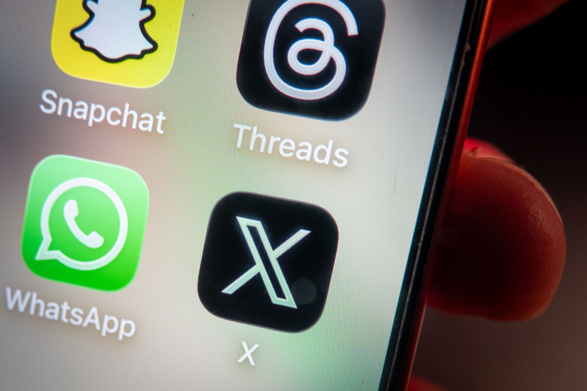 wiadomości,aktualności,WP Wiadomości Pierwszy kraj UE wprowadza zakaz. Młodzież bez mediów społecznościowych