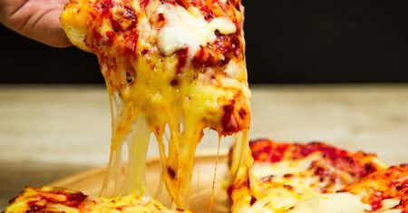 Pizza i jej historia. Ile wiesz o tej popularnej potrawie?